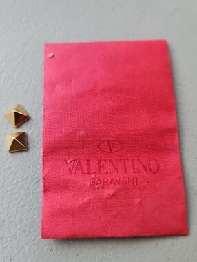 Valentino Garavani Pink-Red Dust Pouch With Rockstud Replacement Studs